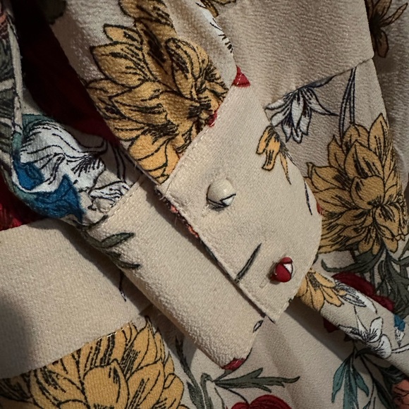 Promesa Floral Long Sleeve Wrap Dress - Picture 7 of 11